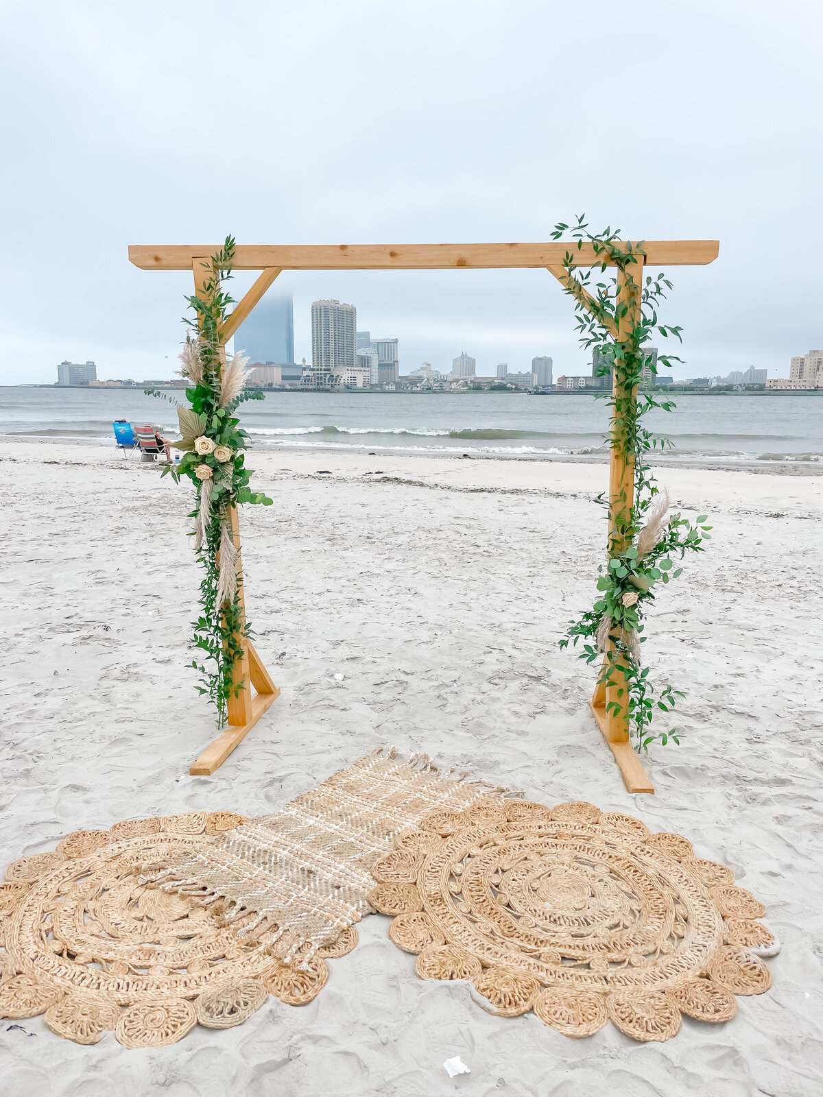 south-jersey-micro-wedding-beach-picnic-00
