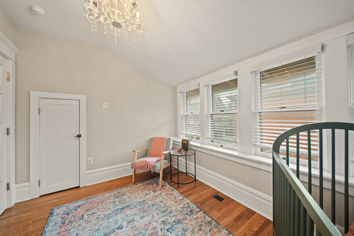 63-web-or-mls-A7406302