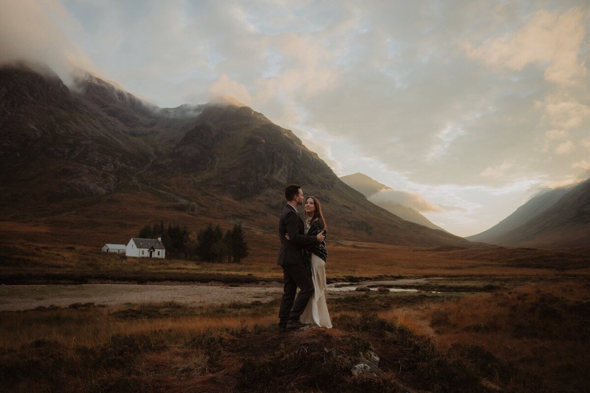 Hannah & Nate ILCE-7M41313 Large