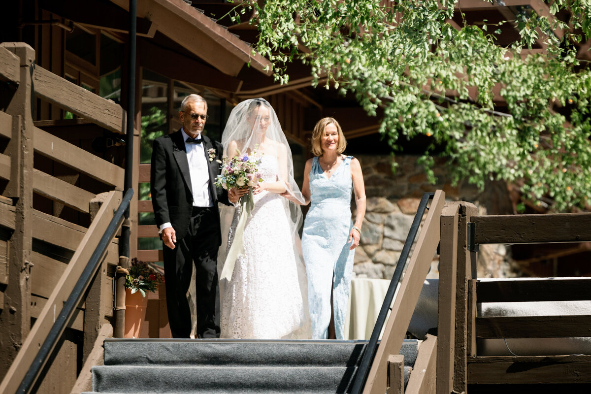 Lake_Tahoe_Ski_Resort_Wedding_018
