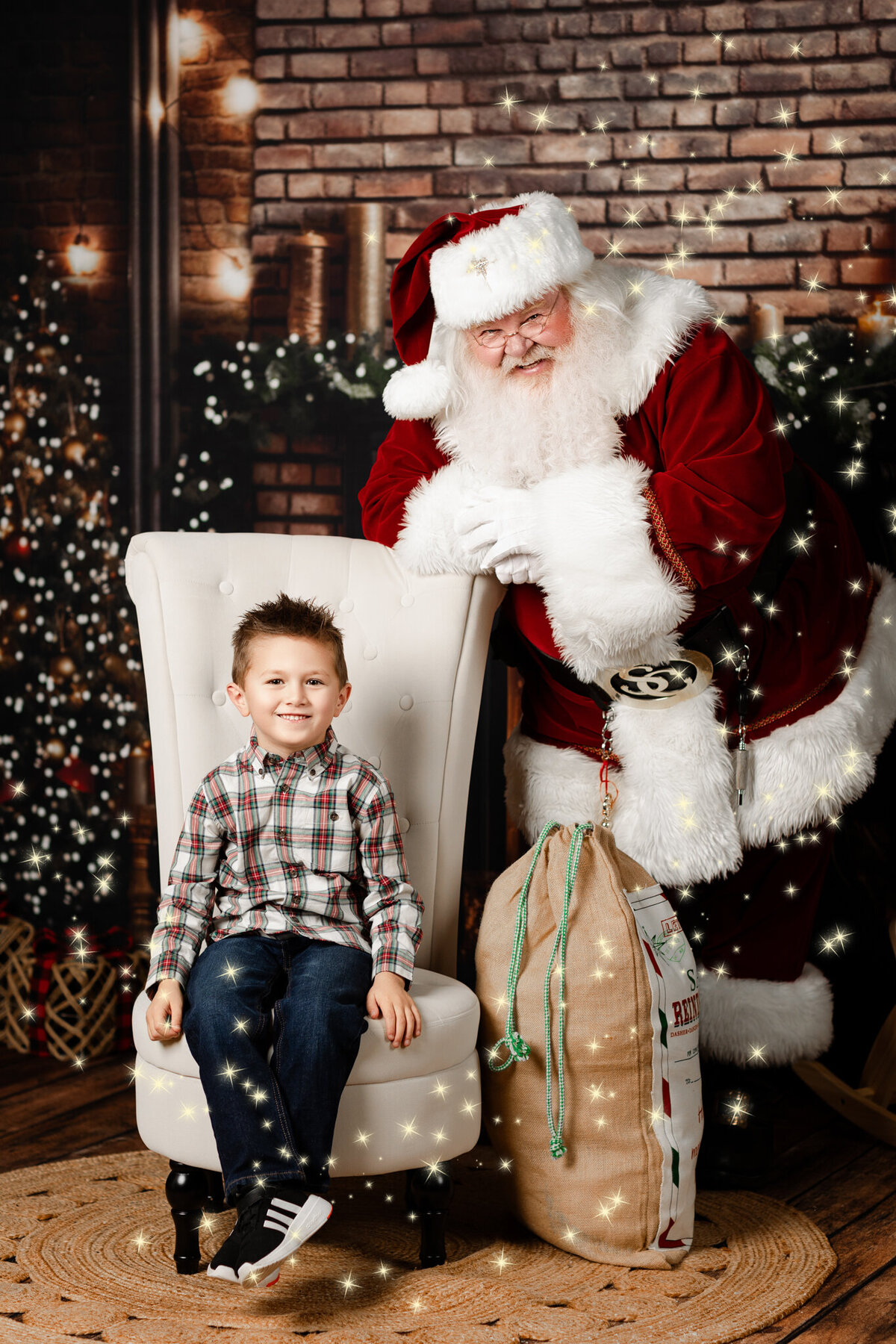 Best NWA holiday photographer, holiday portraits near me, Northwest Arkansas holiday photography, NW Arkansas holiday photos, NWA santa photos