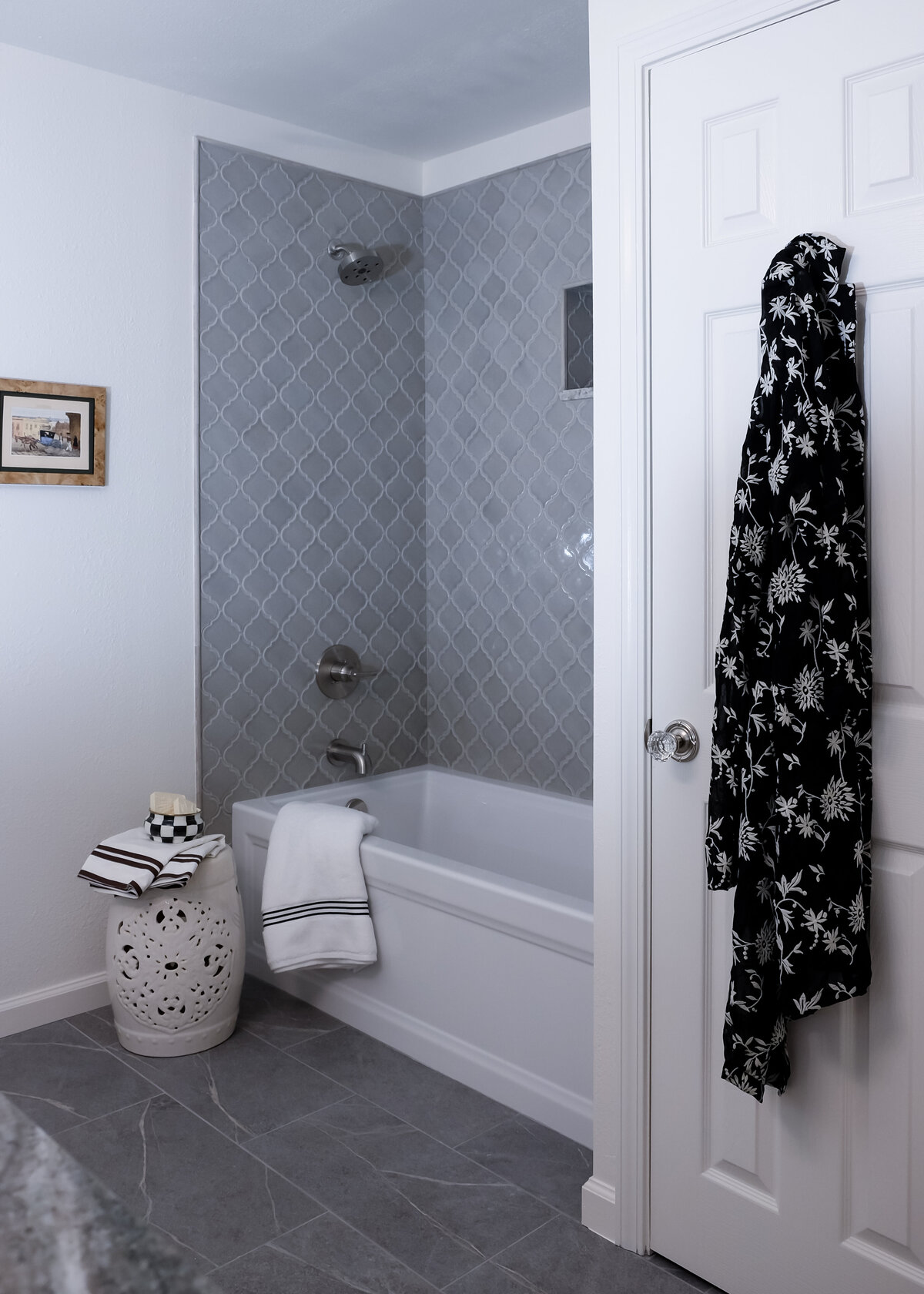 grey-bathroom-renovation-lrm-architectural-design-new-orleans-54