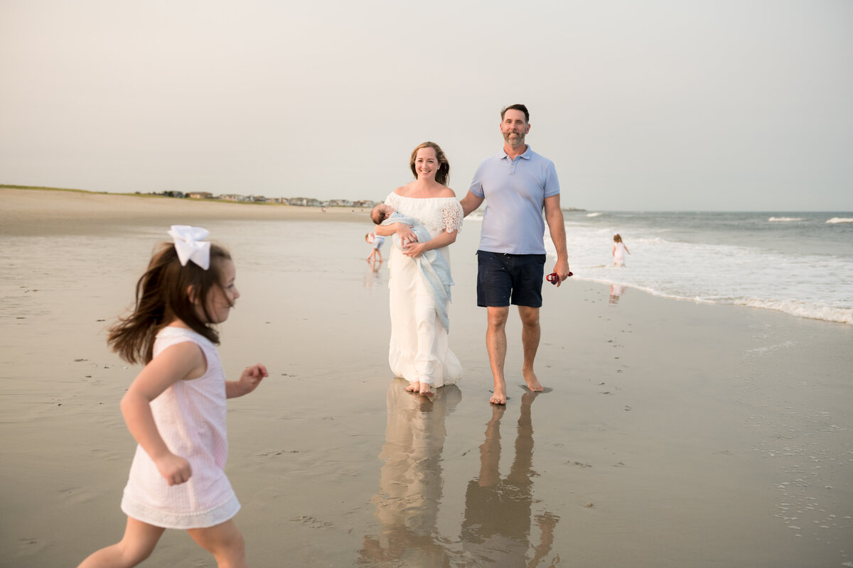 Boston-Newborn-photographer-family-photography-Bella-Wang-Photography-outdoor-baby-beach-session-26