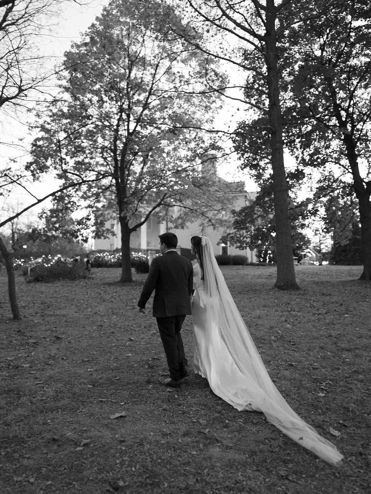 47-alexa-matt-fall-wedding-delaware-bellevue-hall-2024