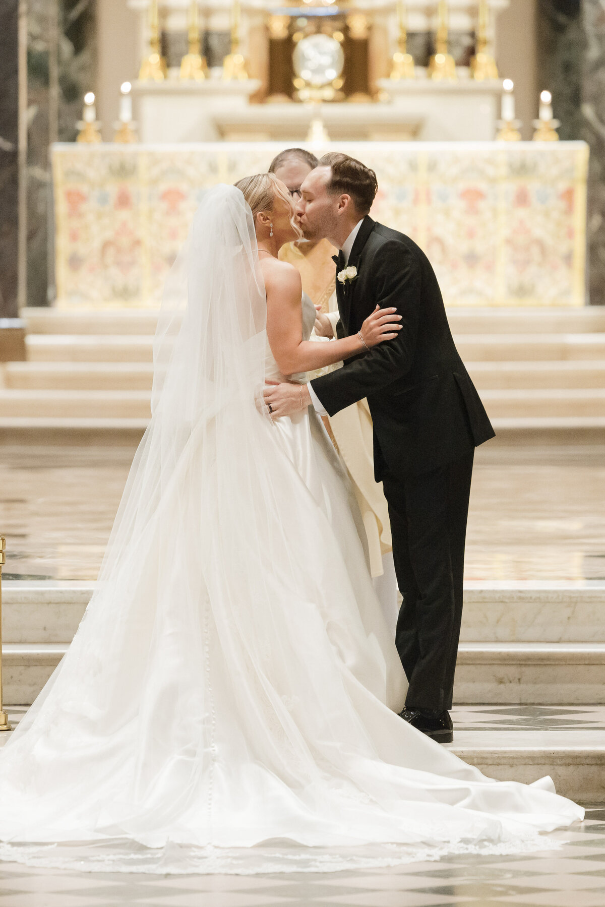 cathedral-casilica-philadelphia-wedding-39