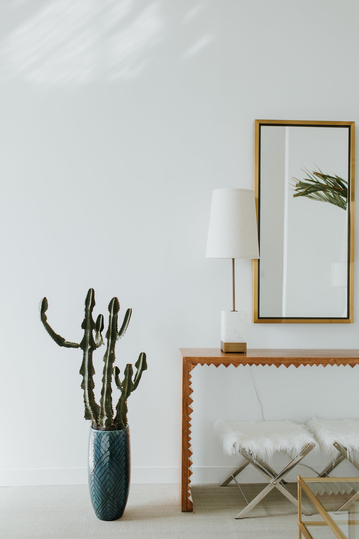 Charleston-SC-office-minimalist-stock-photography-1
