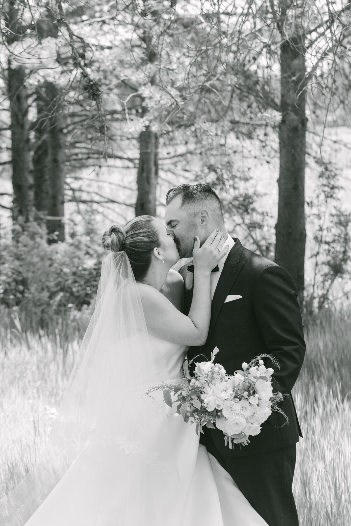 PERRUCCIPHOTO_SUNRIVER_RESORT_WEDDING_2_38