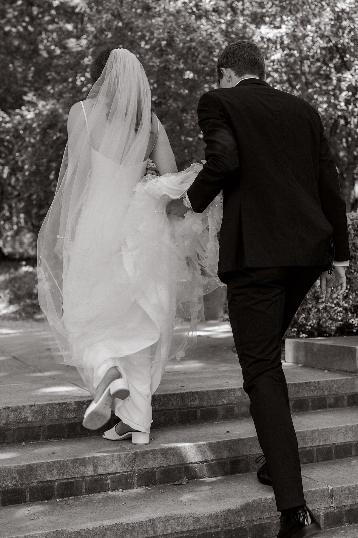 Chicago-Detroit-Catholic-Wedding-Photographers-_0029-1