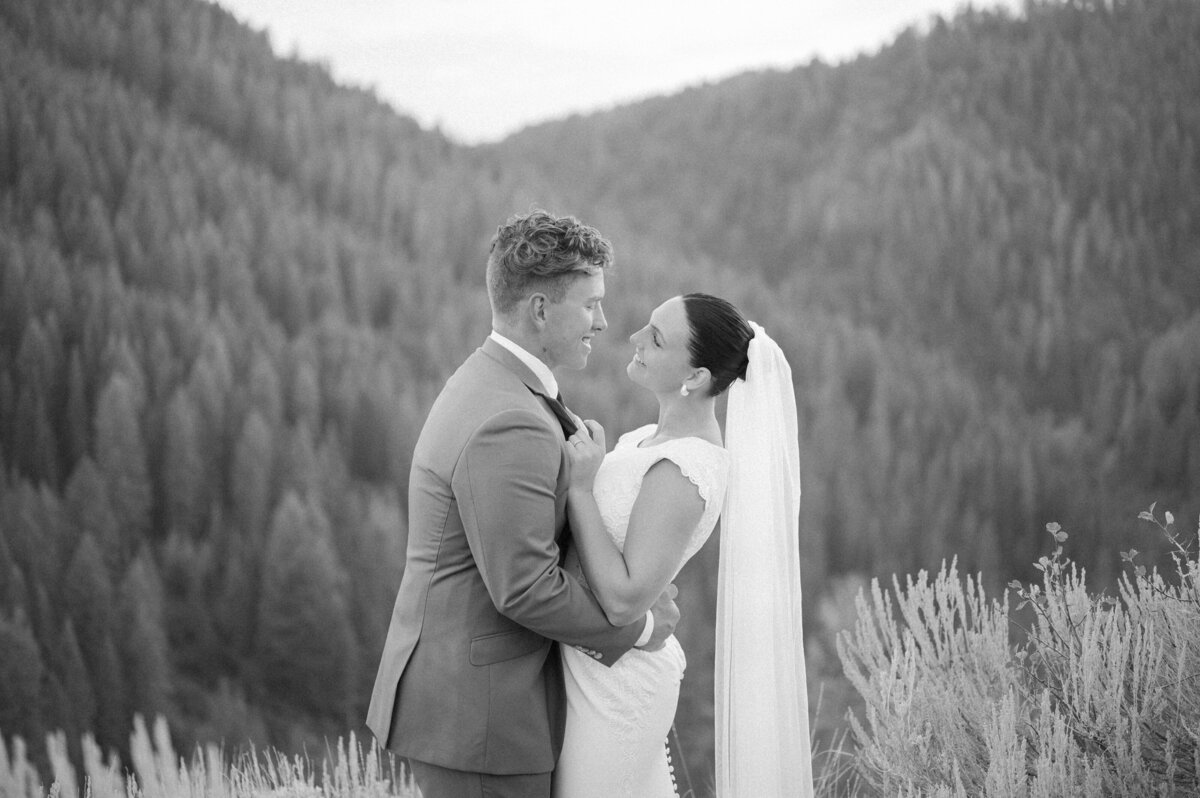 Ella & Kormic Bridals (228 of 300)
