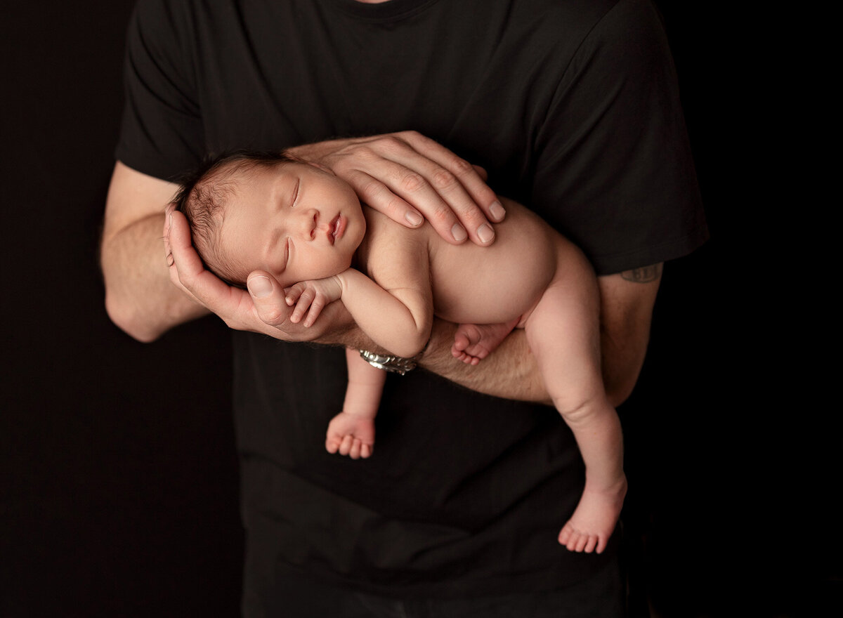 huntington-beach-newborn-photographer-hands