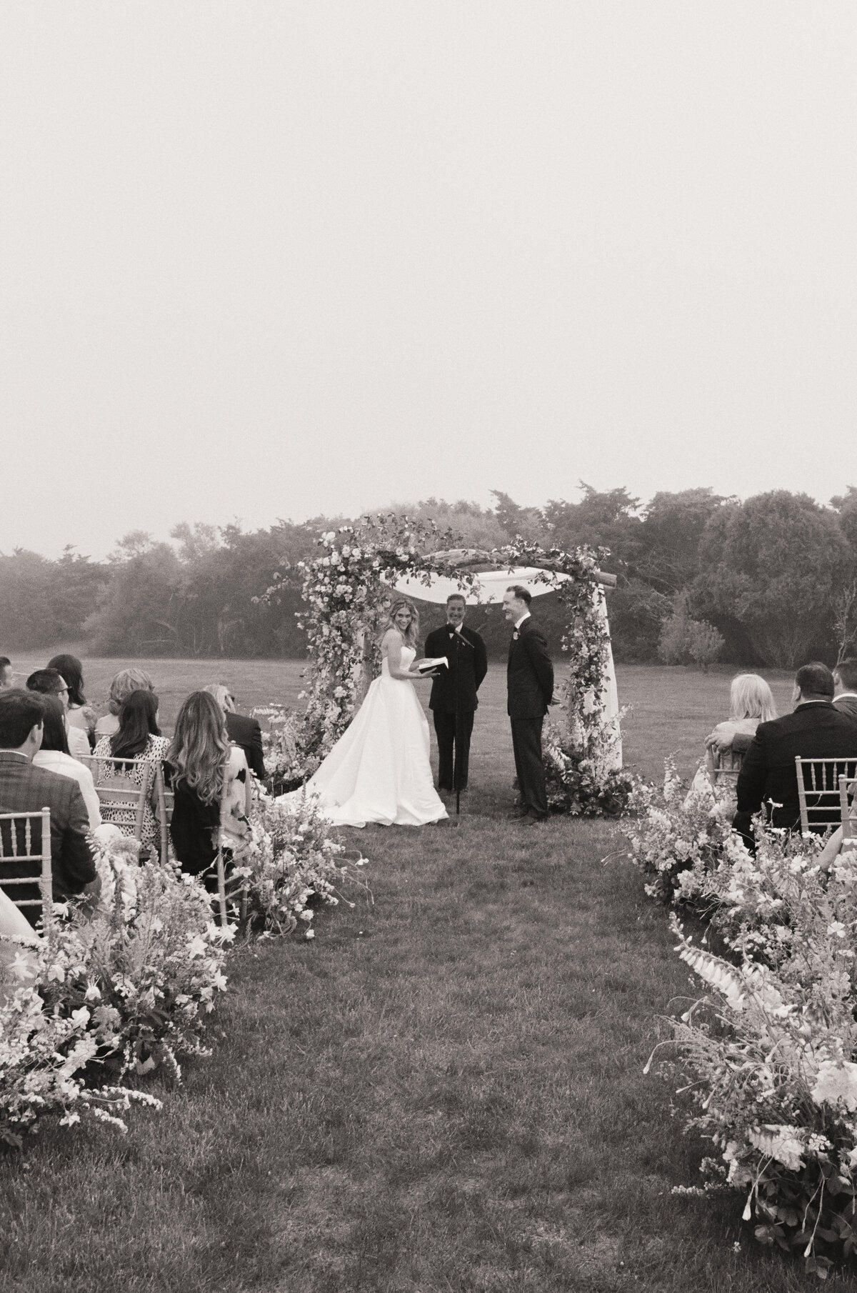 Martha’s Vineyard Wedding Photographer _ Film Wedding Photographer _ Olivia + Coby 06_06_25 _ Winnetu Wedding Photographer _ Castillo Holliday Photo + Film-060