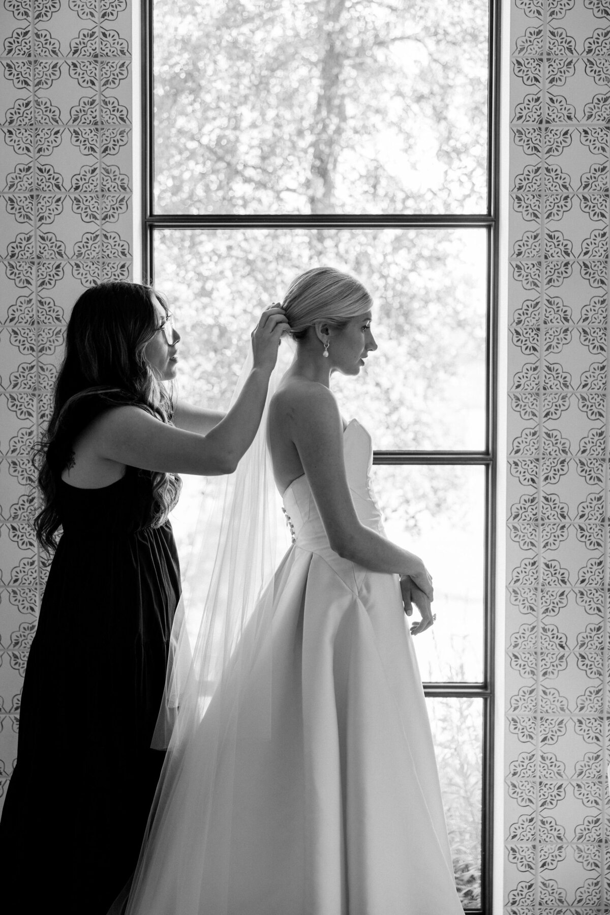 larissa-cleveland-photographer-napa-california-wine-country-wedding-private-estate-010