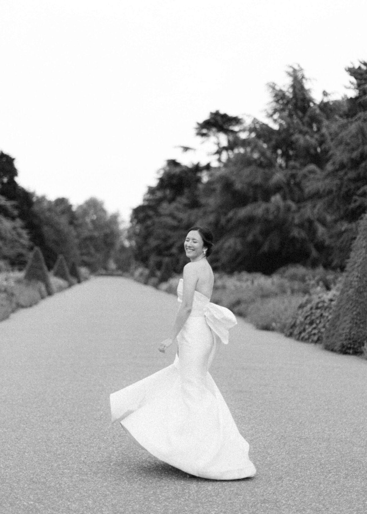 Anna-Vish-Wedding-Kew-Gardens-Chloe-Lowe-Photography-657