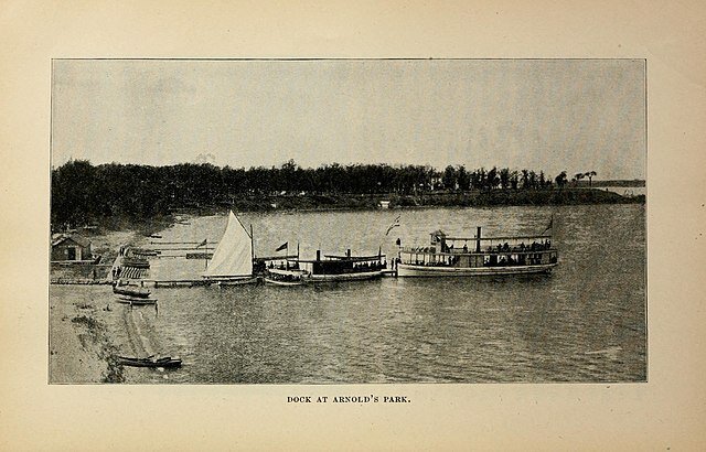 Dock at Arnolds Park_1902_A History of Dickinson County