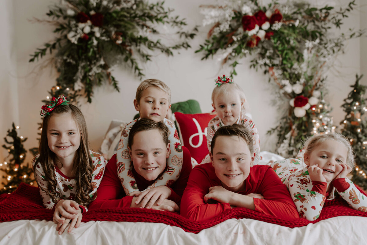 Holiday-Pajamas-Christmas-Mini-Session-Family-Photography-Woodbury-Minnesota-Sigrid-Dabelstein-Photography-Kassekert-5