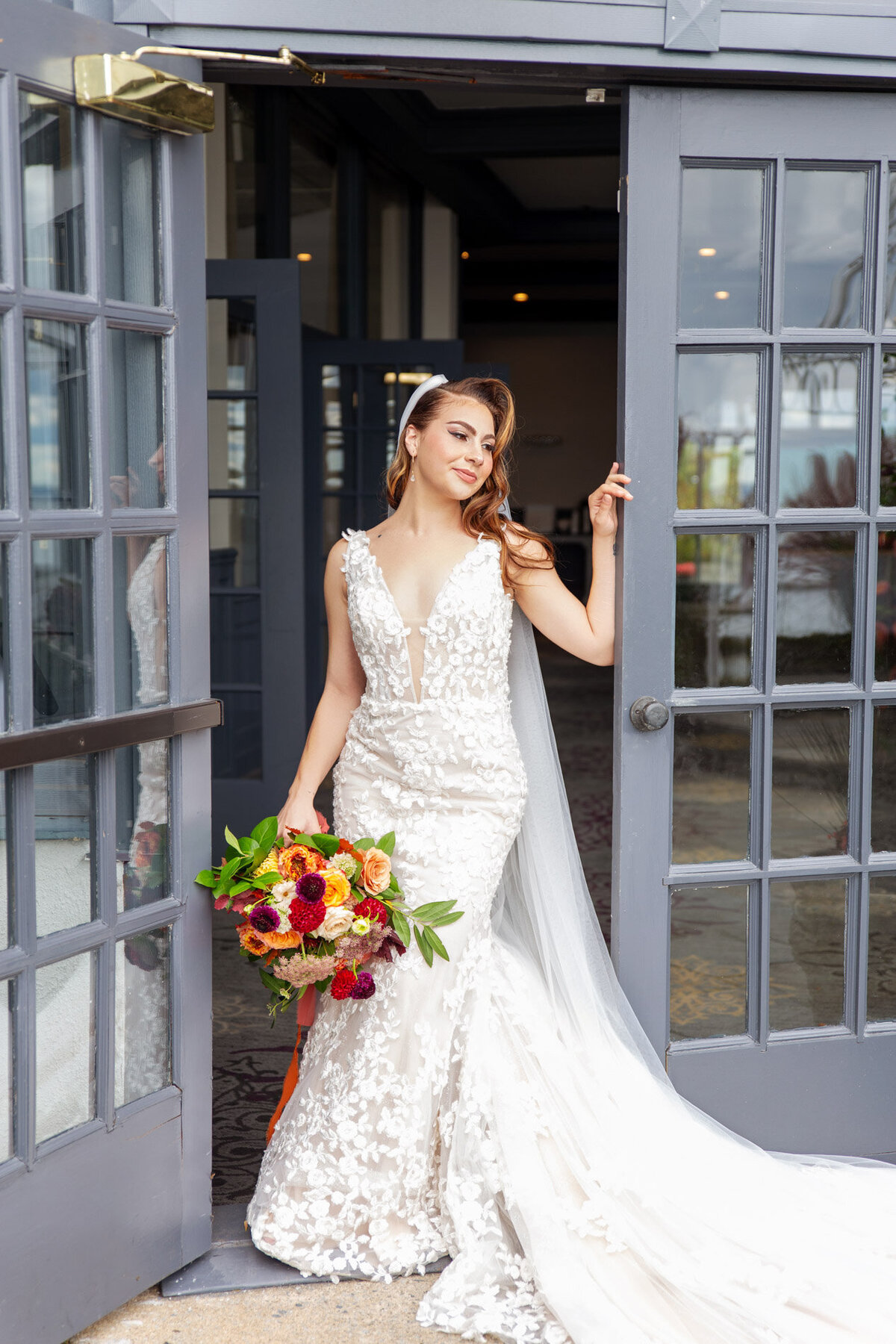 best afforadable elopement and wedding photographer in new york city and new jersey mamaroneck beach and yacht club ceremony and reception-18