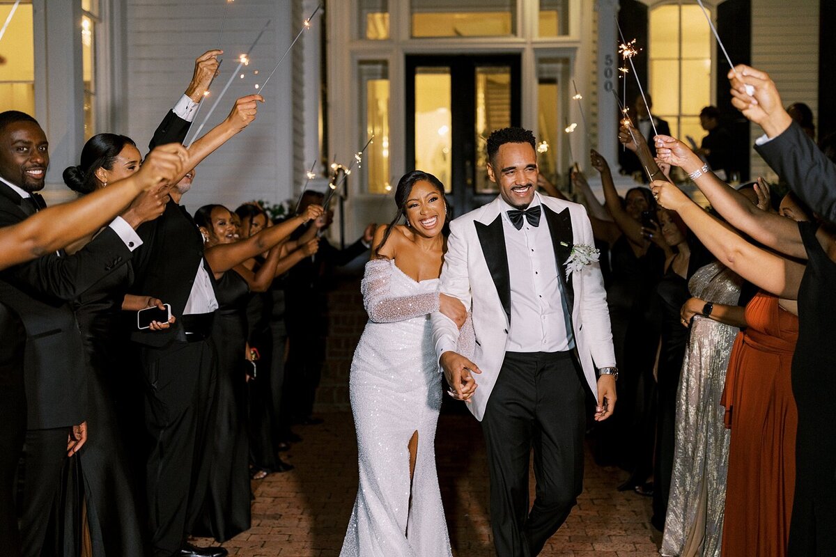 HUMES-Merrimon Wynne Raleigh Wedding-Casie Marie Photography-SNEAKPEEK-70