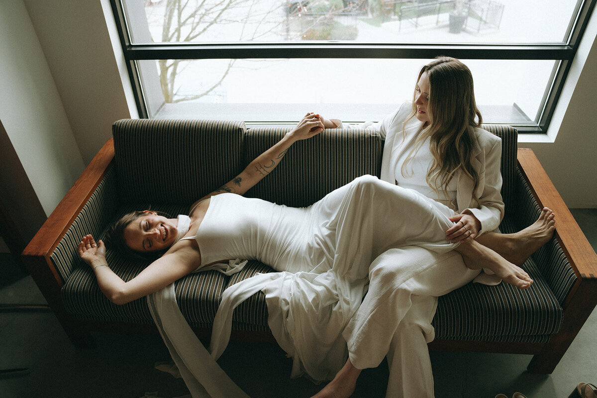 uptown-downtown-high-fashion-editorial-wedding-victoria-vancouver-island-taylor-dawning-photography-263