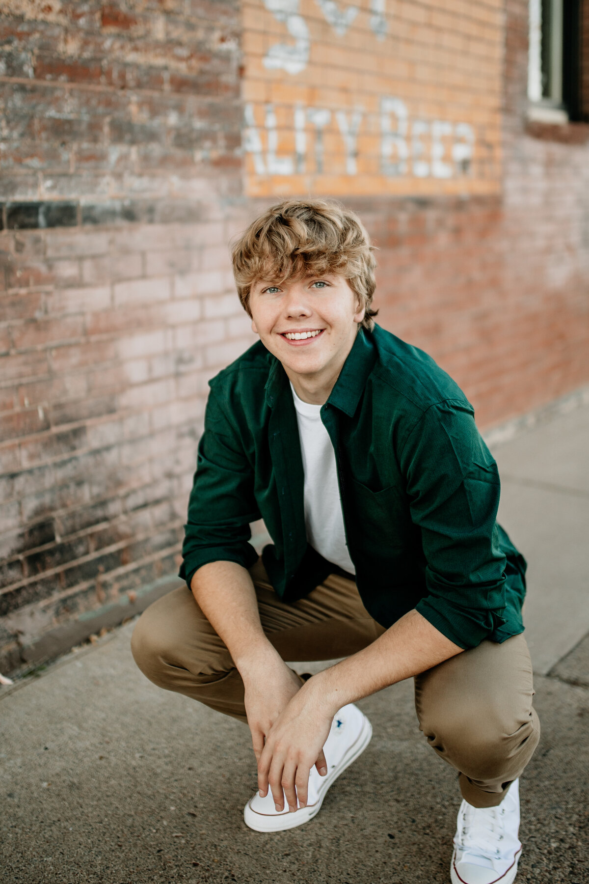 What to wear for boys senior pictures