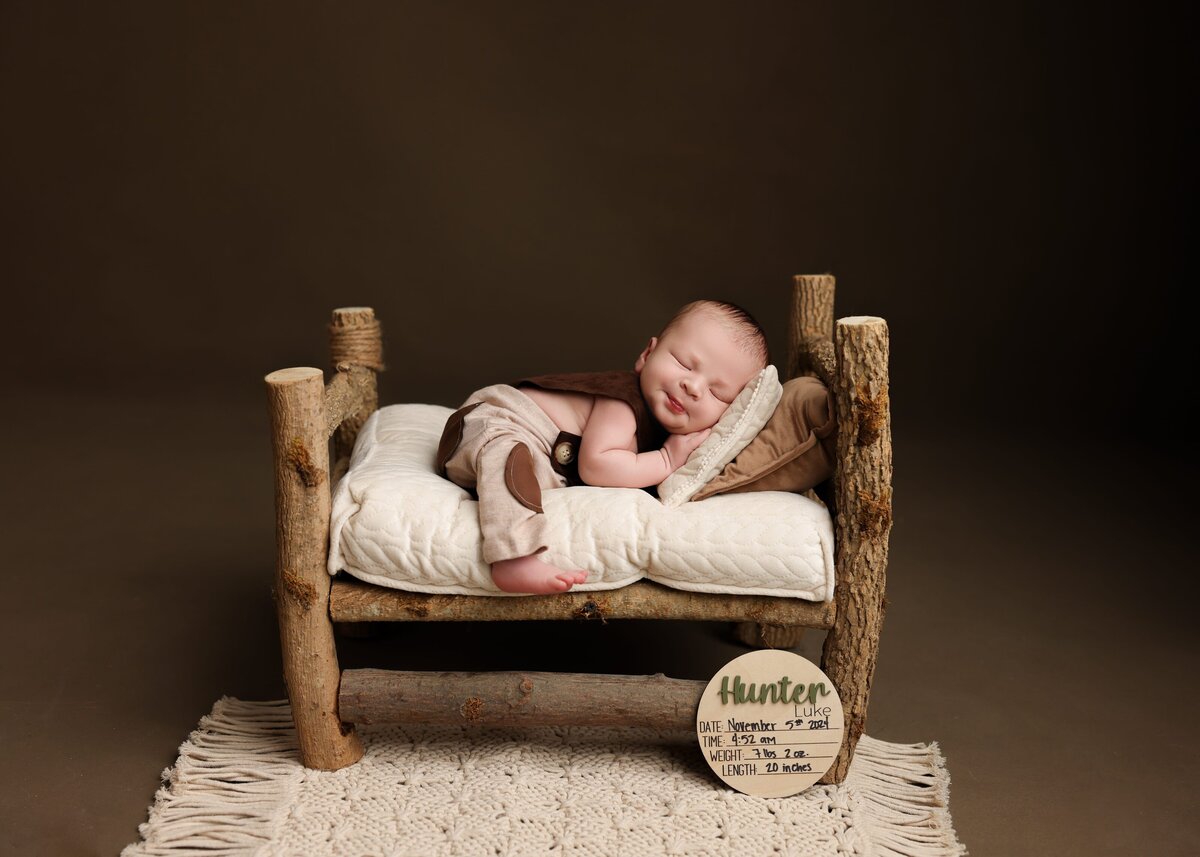 Charlotte-Newborn-photographer78