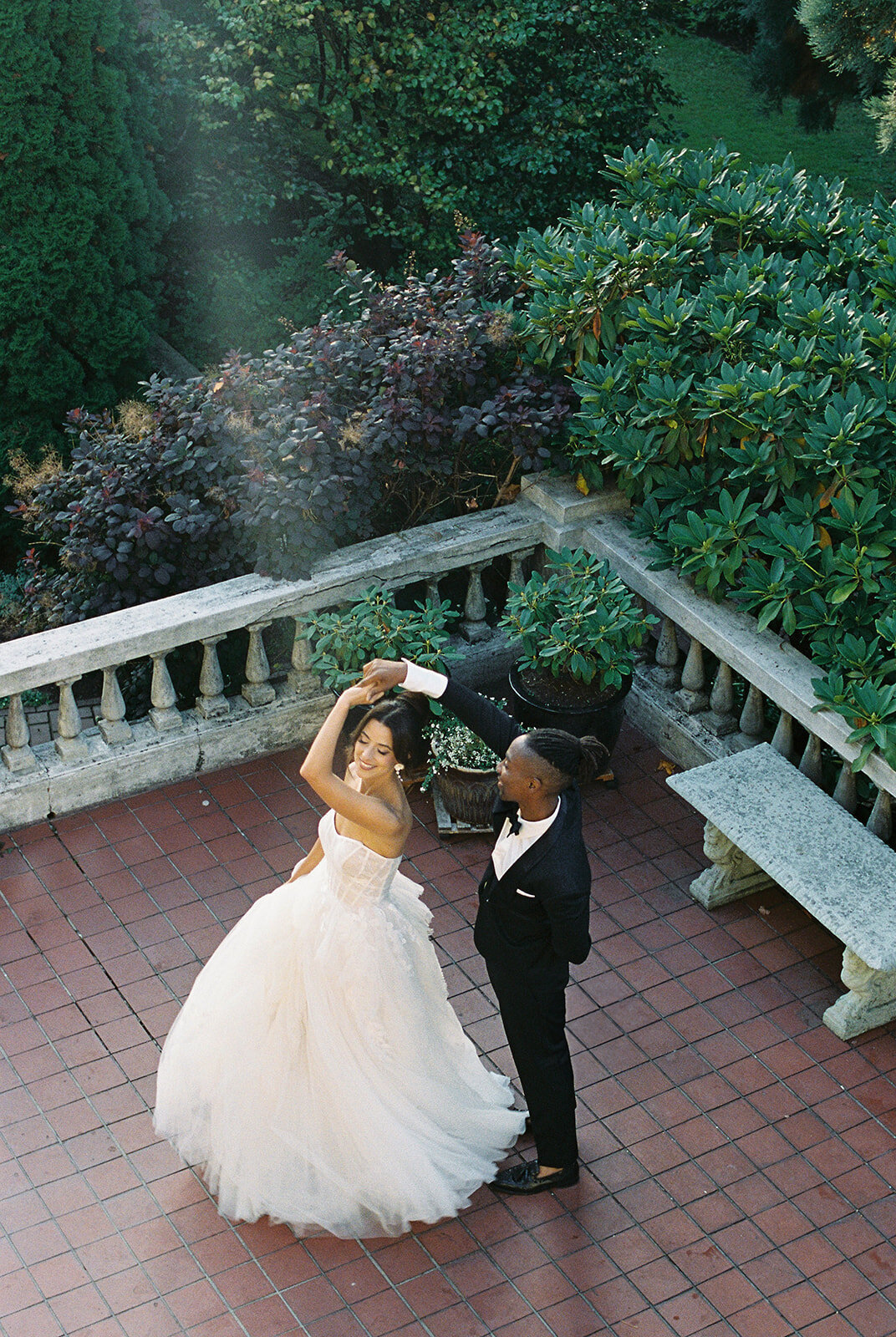 minted-photography-okanagan-kelowna-destination-wedding-photographer-wedding-hycroft-manor-42
