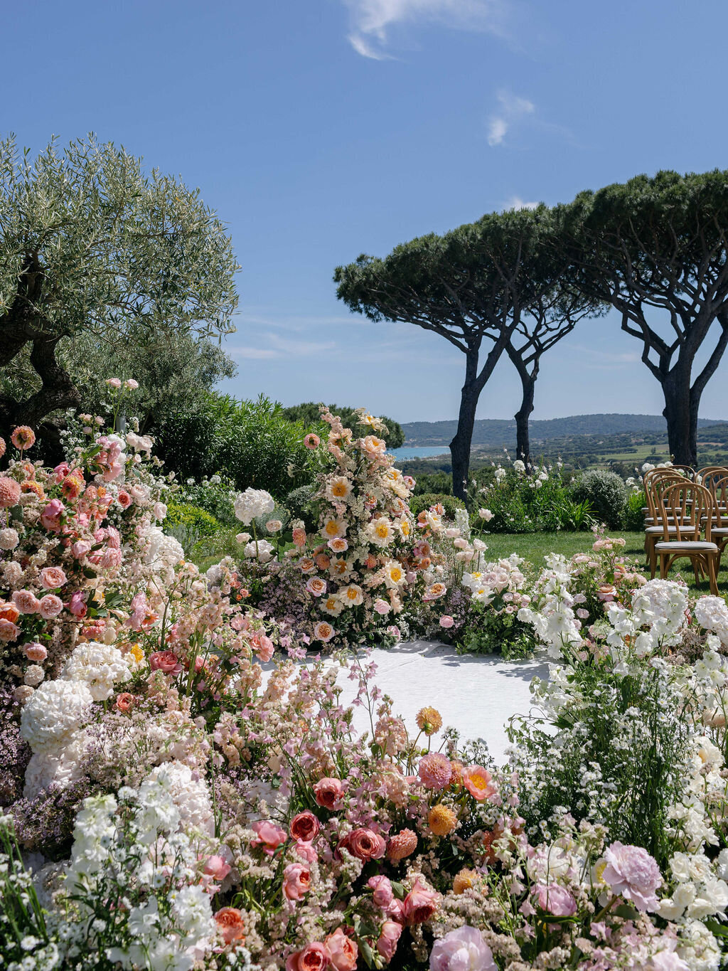 Chateau-de-Messardiere-Floraison8