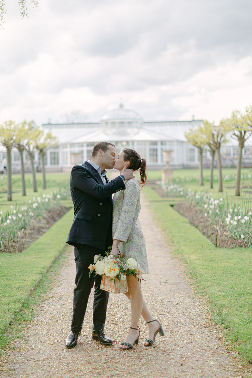 338  - Delia and Enrico - CONSERVATORY - Chiswick House & Gardens - Joana Senkute Photography