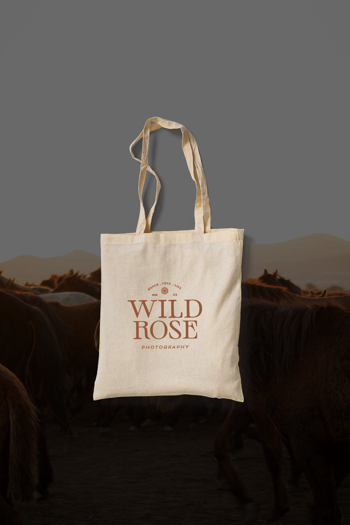 WR-_Canvas tote mockup