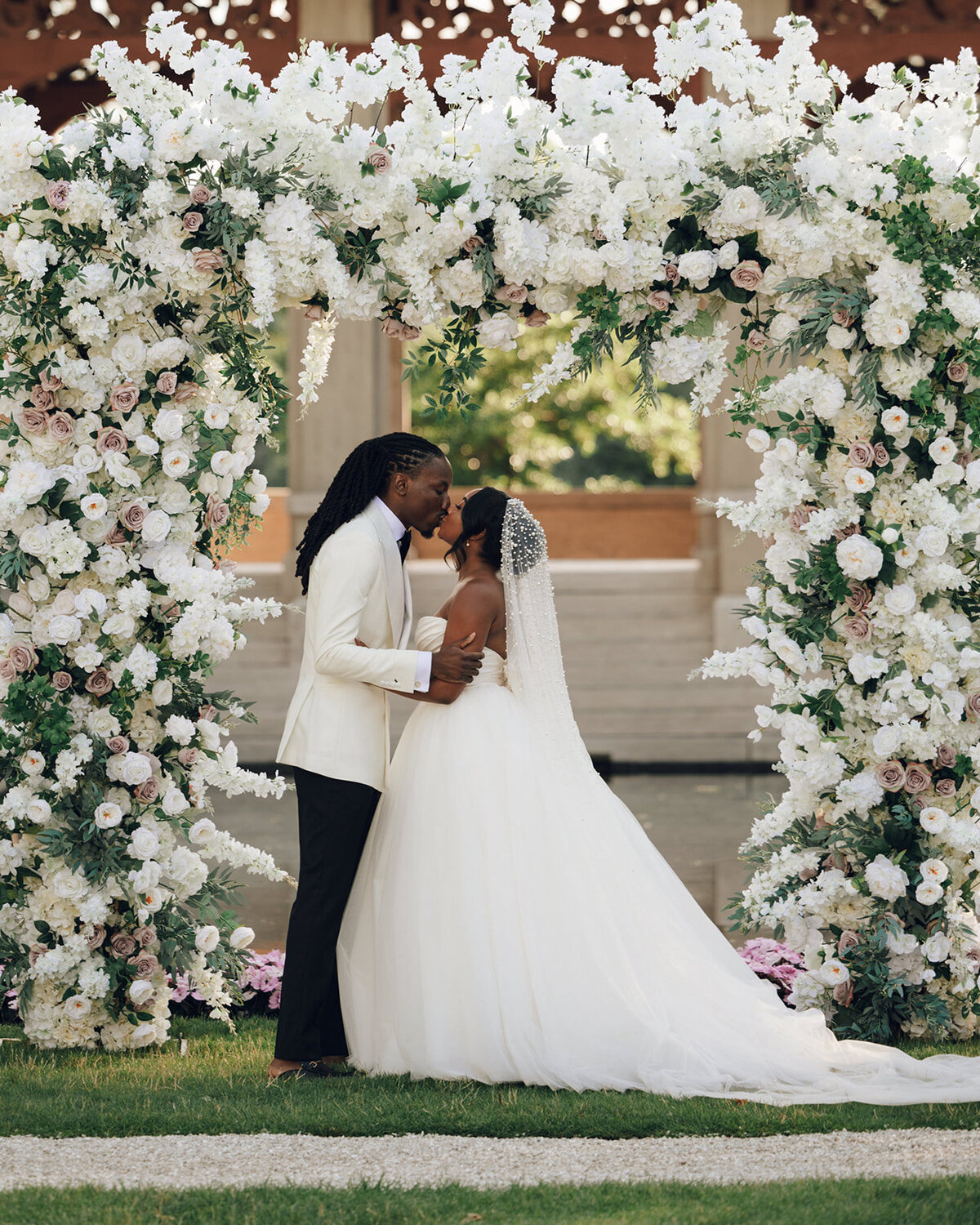 armour-house-chicago-editorial-luxury-wedding-film-290