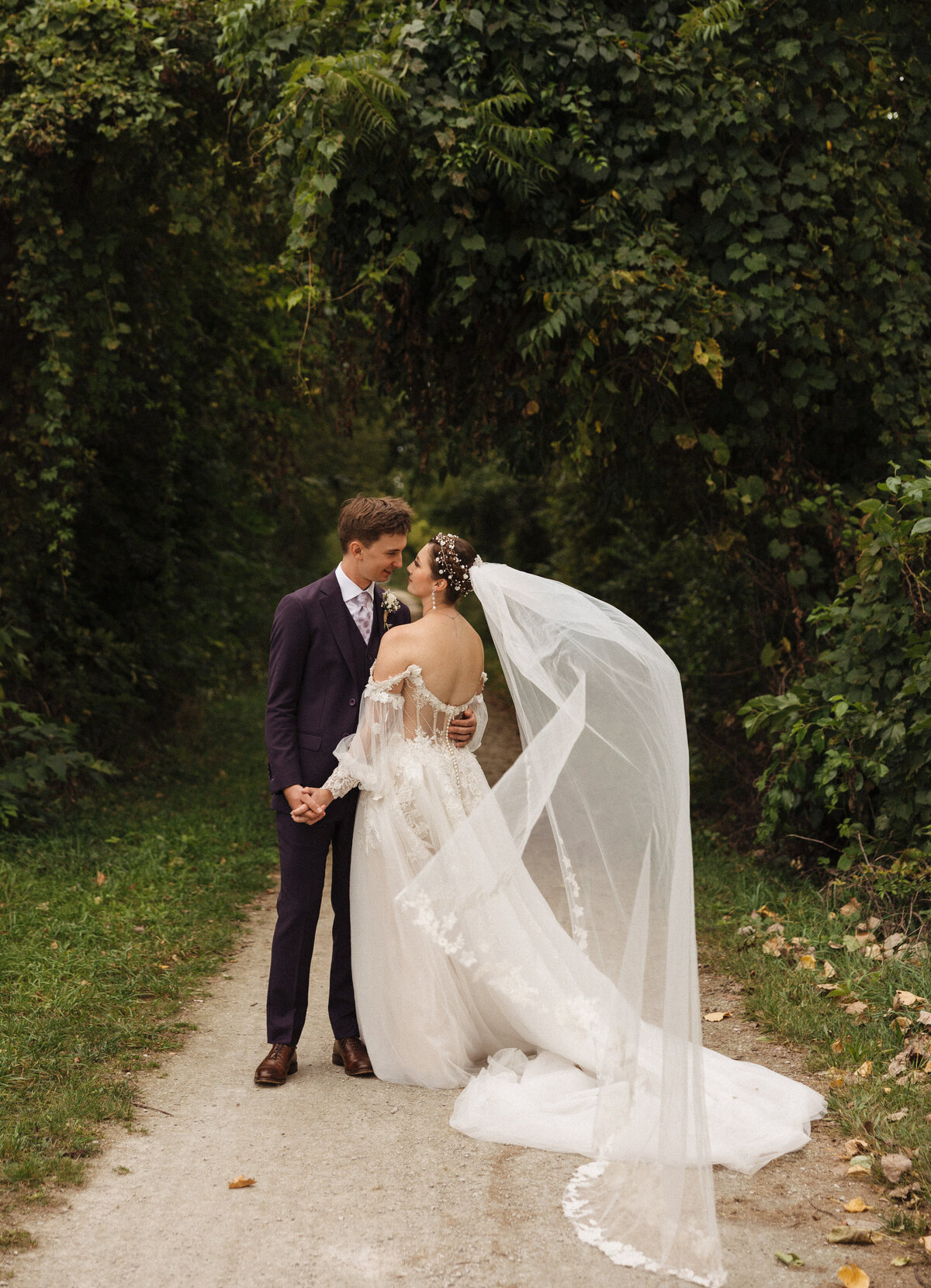 Kinsgville_Pelee_Island_Winery_Wedding069