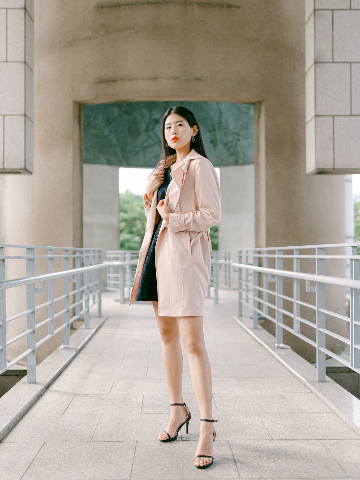 A striking editorial shoot at the War Memorial of Korea in Seoul, where historic American and Republic of Korea military aircraft set the stage for high-fashion storytelling. Captured in preparation for Seoul Fashion Week, this editorial blends luxury destination travel with the bold, architectural beauty of Seoul. Photographed by Michael Asmussen Photography, known for top-tier editorial and brand collaborations worldwide. Elevate your brand with refined imagery that tells a story of elegance, history, and modernity in South Korea’s dynamic capital."  "서울 패션 위크를 위한 특별한 에디토리얼 촬영 – 대한민국 전쟁기념관에서 미군 및 대한민국 공군 항공기들과 함께한 독창적인 패션 스토리. 서울의 세련된 여행지와 역사적 아름다움을 담아낸 럭셔리 에디토리얼 촬영. 글로벌 브랜드와 협업하는 마이클 애스무센 포토그래피의 감각적인 작품을 만나보세요.