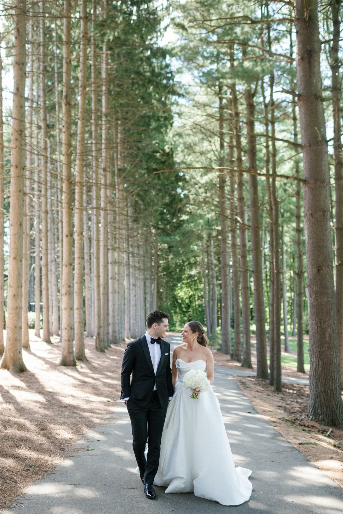 shepherds-hollow-clarkston-michigan-conservatory-wedding-photo-0585