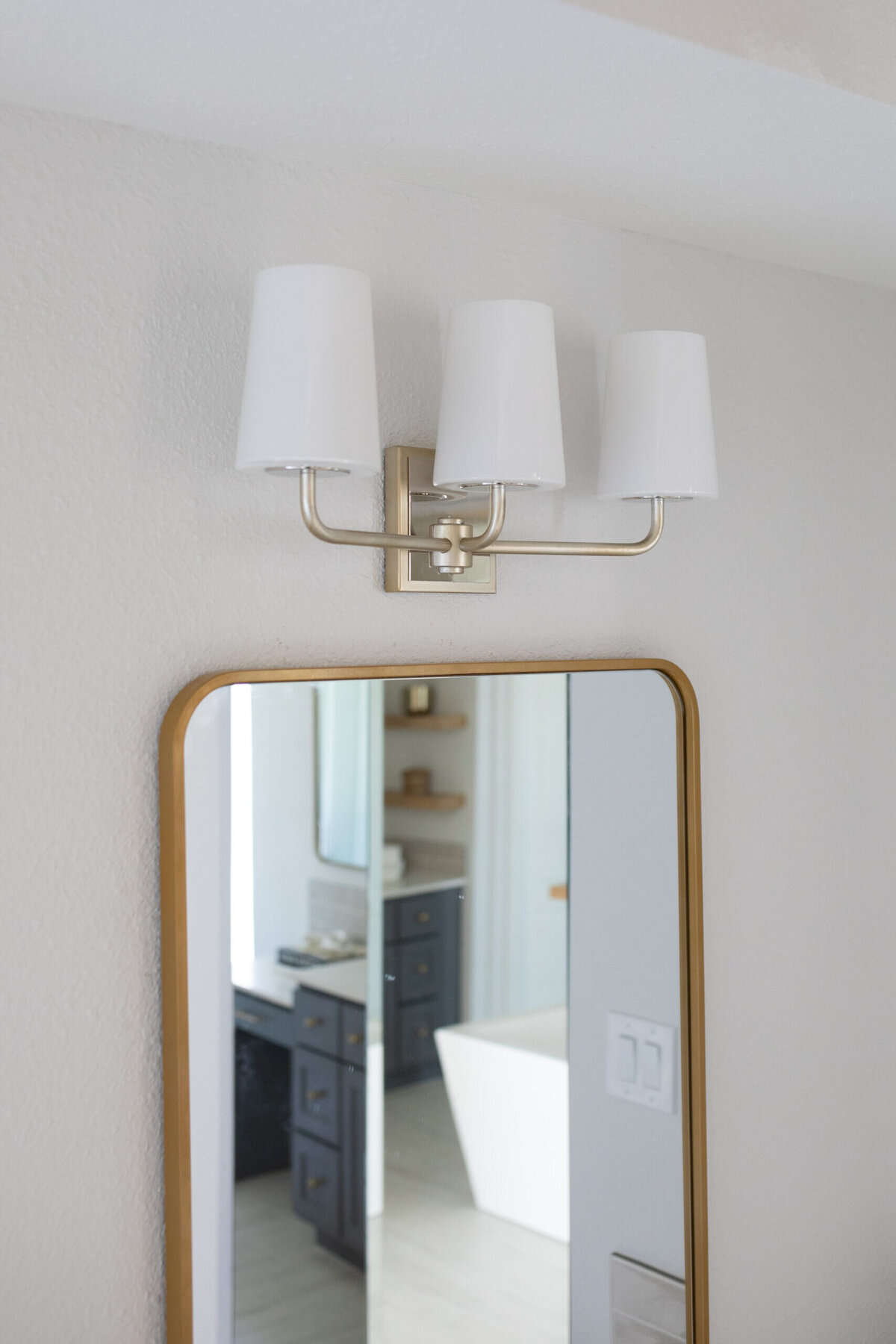 MountainFallsBath-16-scaled