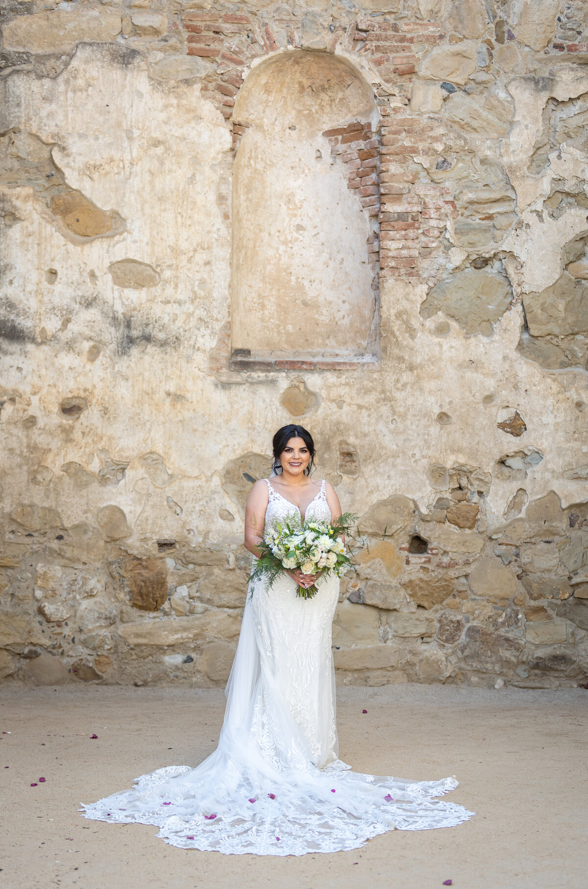 22-mission-san-juan-capistrano-wedding-el