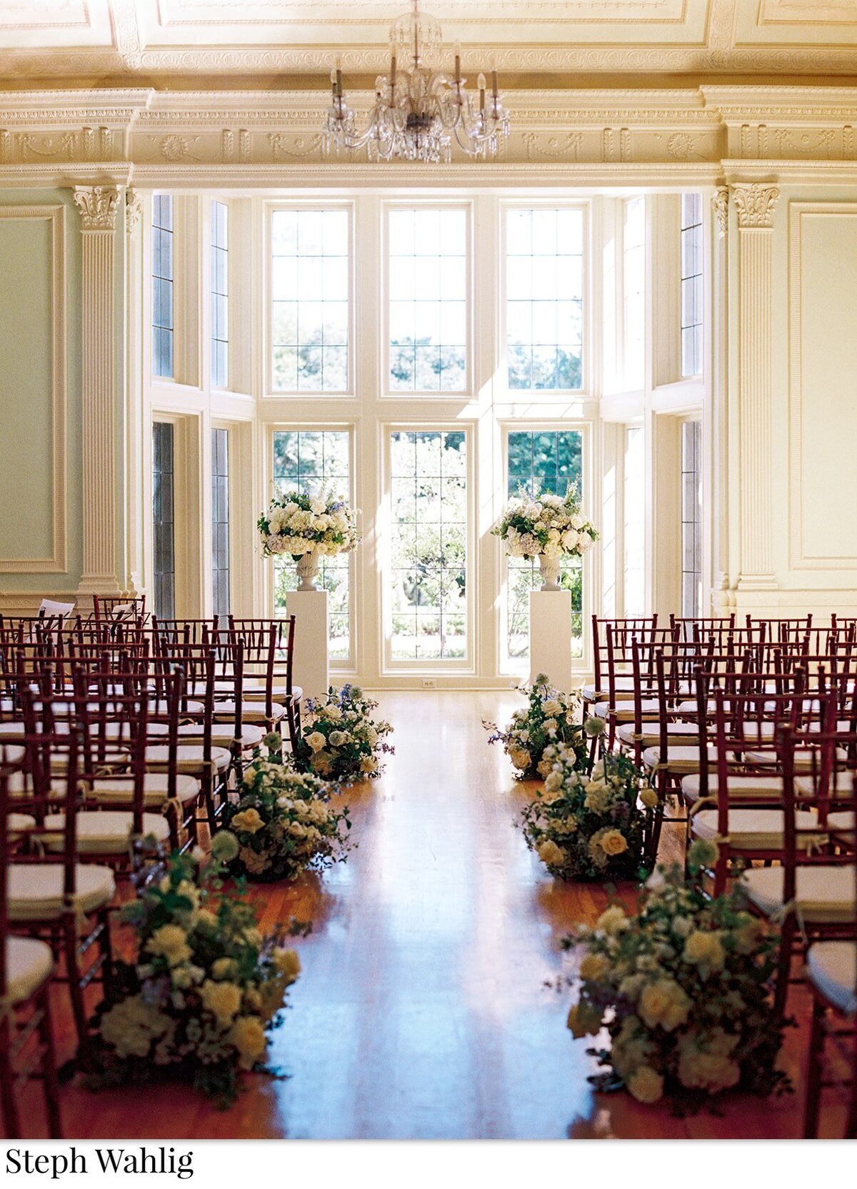 wedding, ceremony, aisle arrangements, white and blue, urn arrangements, flowers 