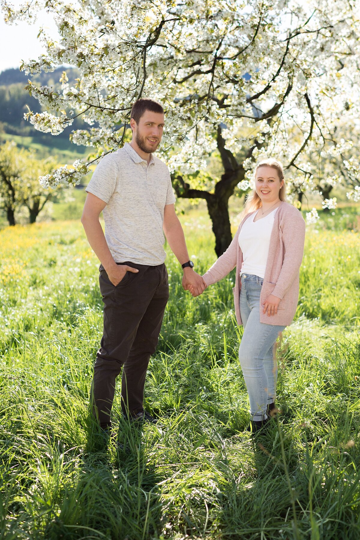 Verlobungsshooting-Cherry-Blossom-Photoshoot-2025-18-AR9A9920