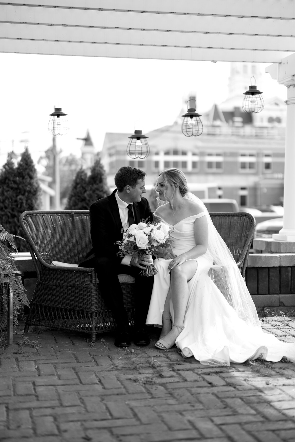 beth+logan44049