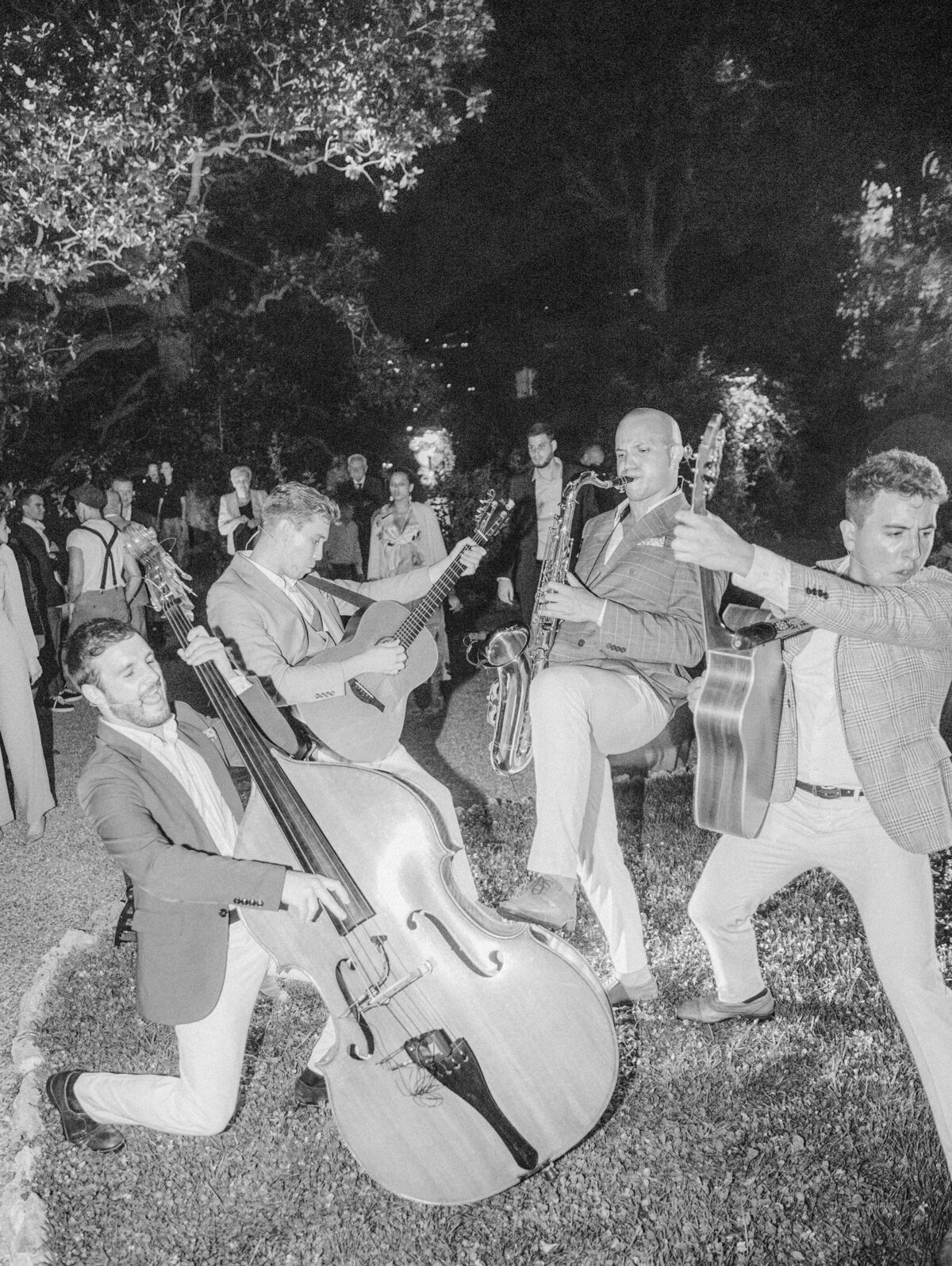 16-Luxury-wedding-entertainment-Eventoile-12