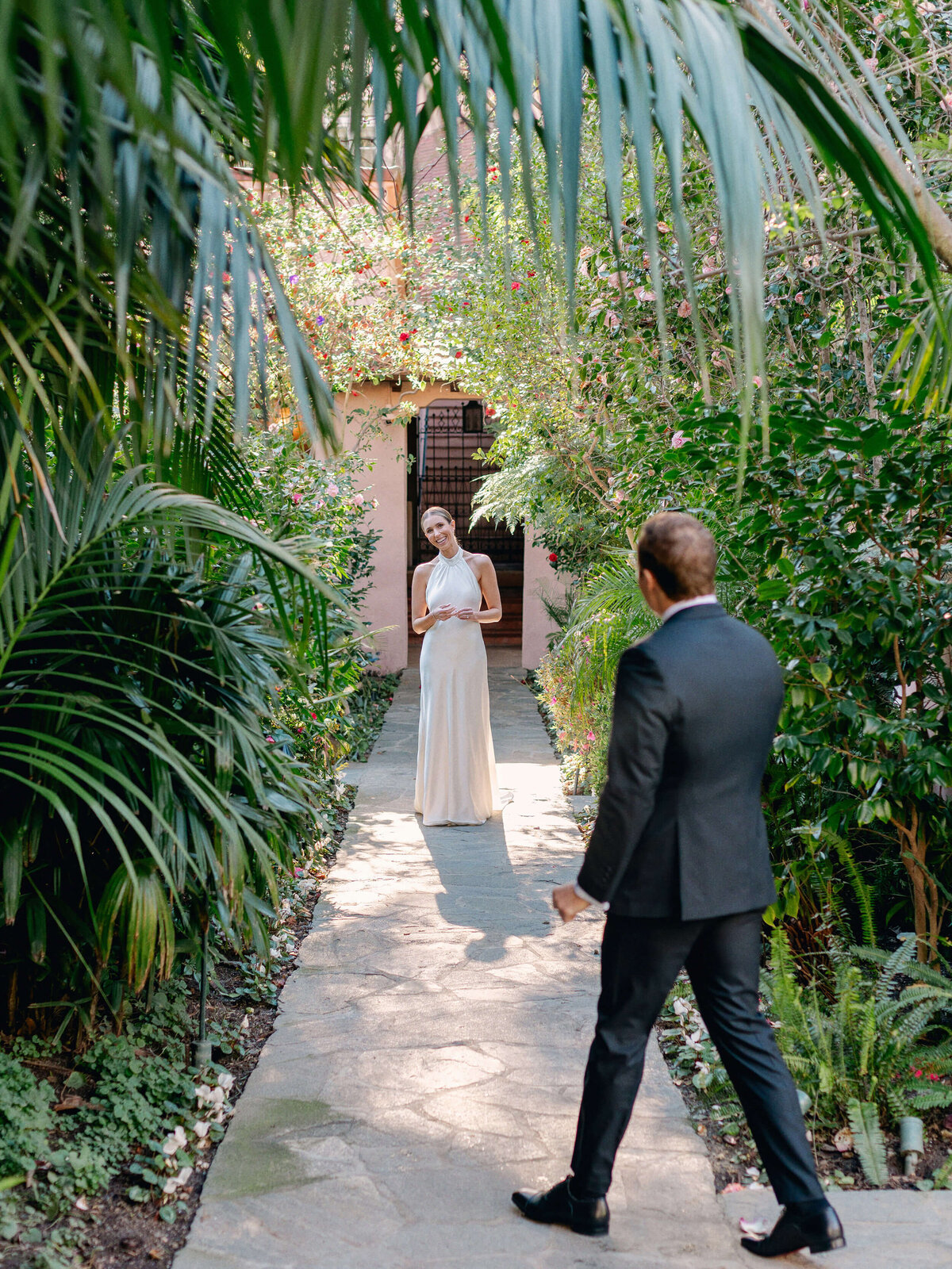 Intimate-Hotel-Bel-Air-Classic-Wedding-Photographer-0563