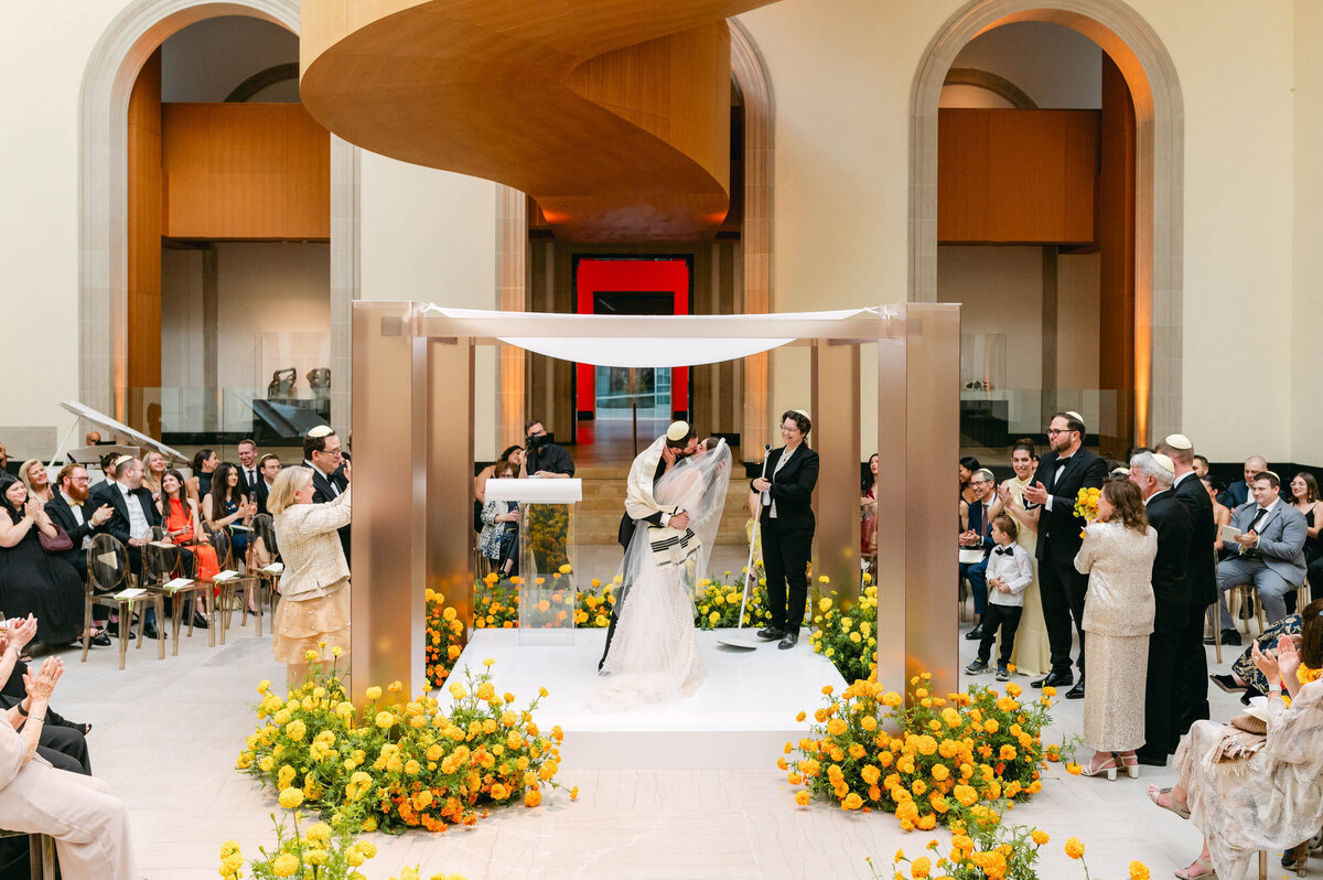 515-Art-Gallery-of-Ontario-AGO-Toronto-Canada-Zoe-Greg-Wedding-23