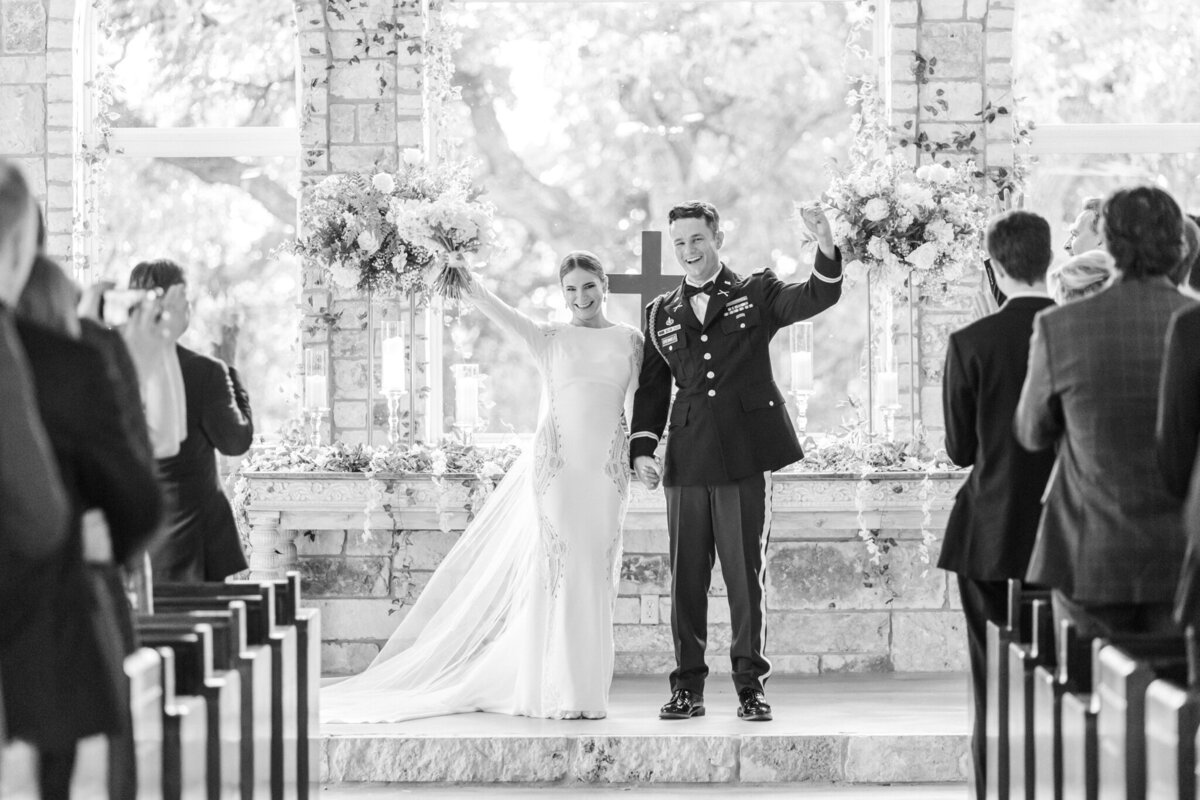 Amy&Charlie-sneakpeek-40