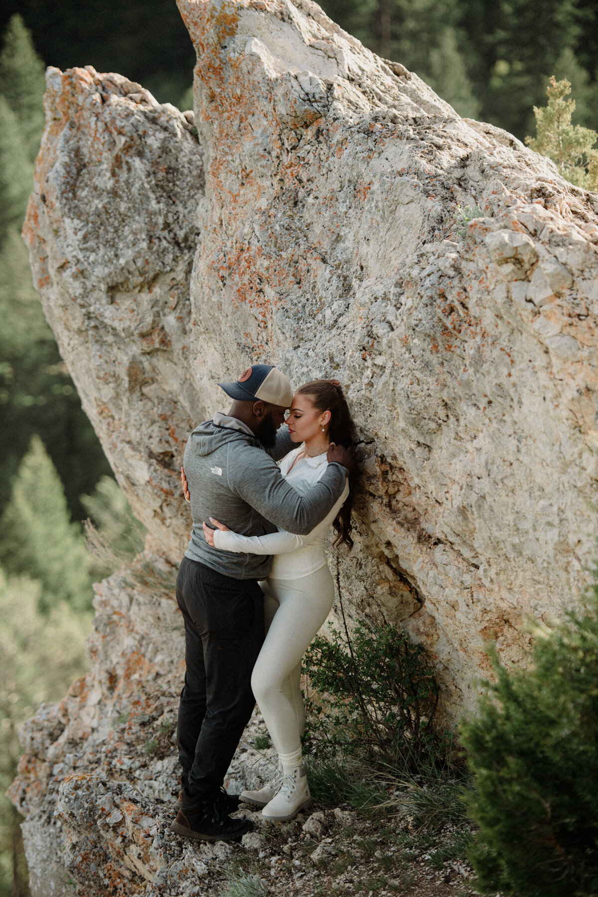 294 Montana helicopter wedding_Bozeman elopement photographer_Adventure elopement_Kelsey & RJ-0355