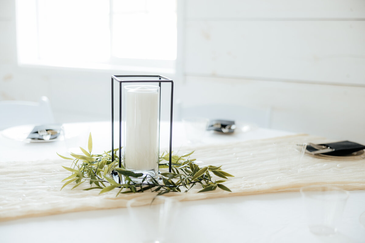 BENEATHTHESPRUCE-SOUTH-DAKOTA-WEDDING-PHOTOGRAPHER-AND-VIDEOGRAPHER-3410