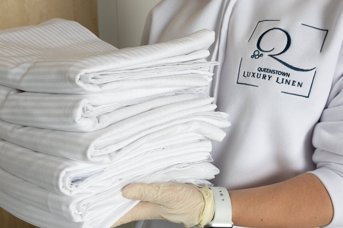 Luxury linen _ Oh Darling Creative Studio 54