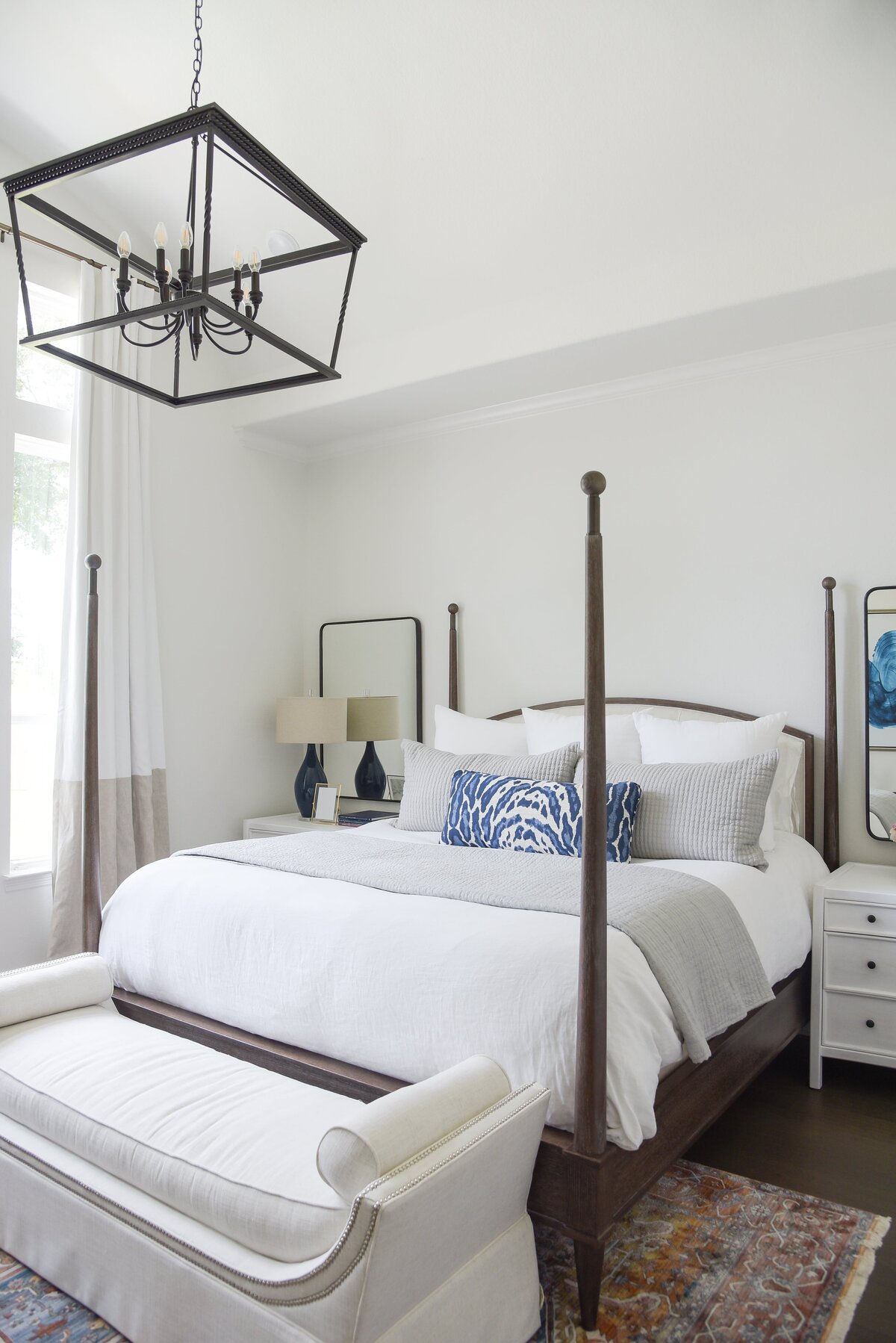 coastal-chic-master-bedroom-interior-design-kingwood-texas-1-min