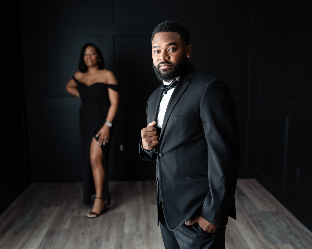 carbone-studio-richmond-engagement-session-elegant-black-attire