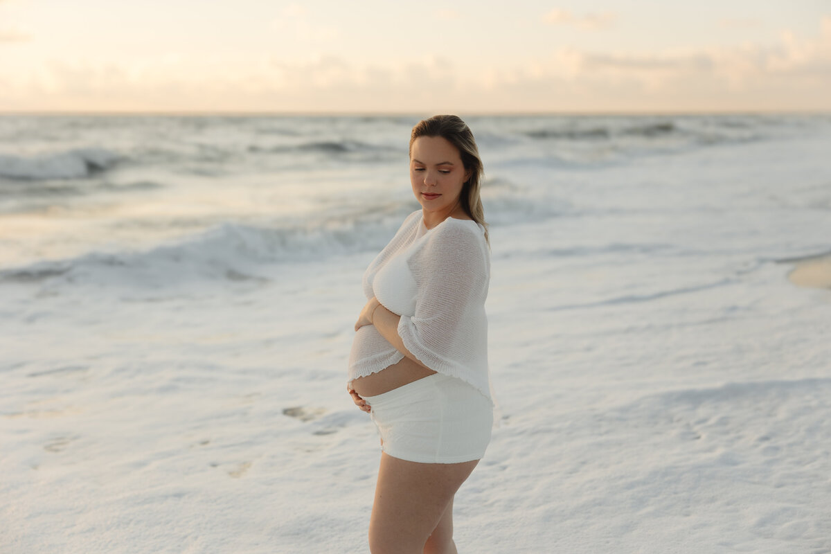 alohaubreyphoto_coastalmaternitybeachflorida-4