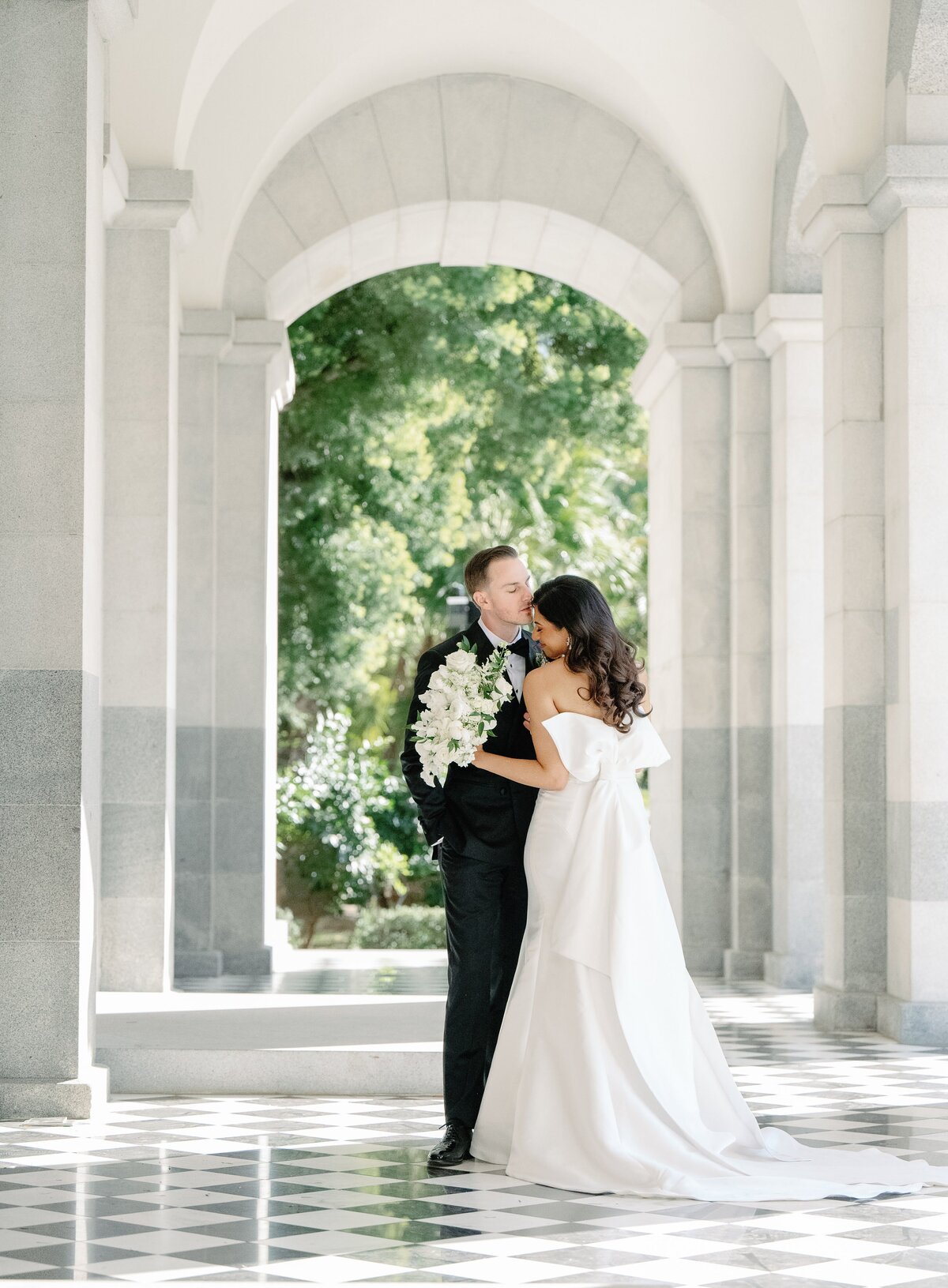 Bianca + Matt Sneak Peeks (19 of 38)