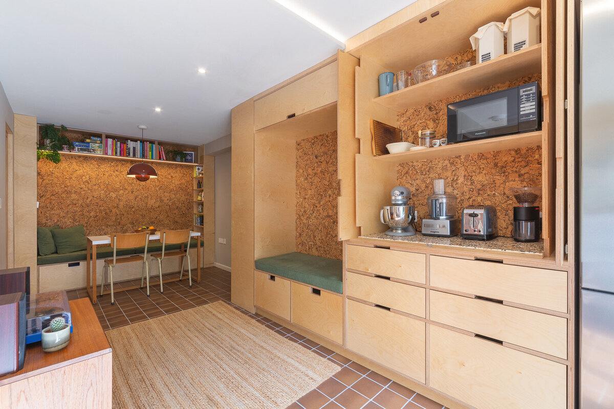 Plywood breakfast bar