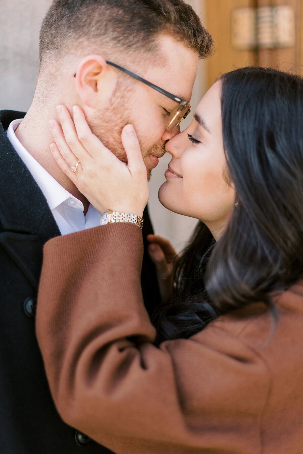 Indianapolis-State-House-Capitol-Building-Engagement-Photos-_0033